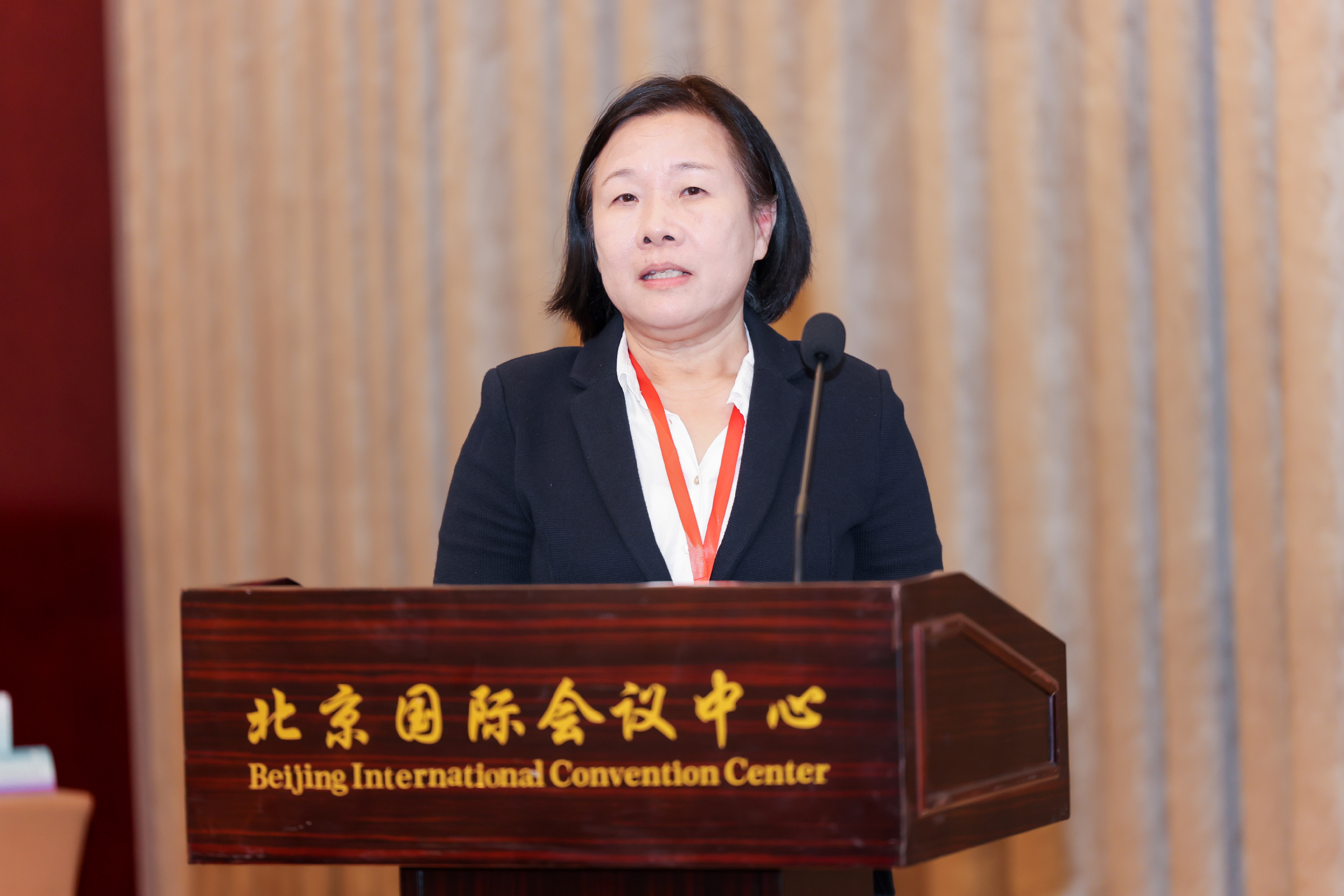 赵教授演讲 1.jpg 赵教授演讲 1.jpg